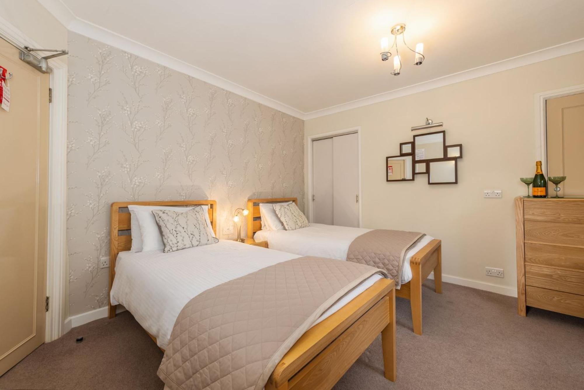 Thornbank House Offering Breakfast And With The Use Of Free Local Health Club Hotel Windermere Eksteriør billede